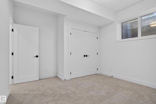 9615 99A Street Nw, Edmonton, AB 