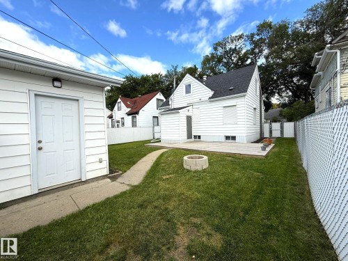 11416 90 Street Nw, Edmonton, AB 