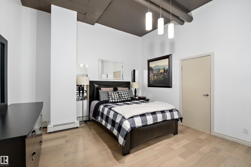 #908 10179 105 St Nw, Edmonton, AB - Indoor Photo Showing Bedroom