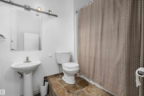 #908 10179 105 St Nw, Edmonton, AB - Indoor Photo Showing Bathroom