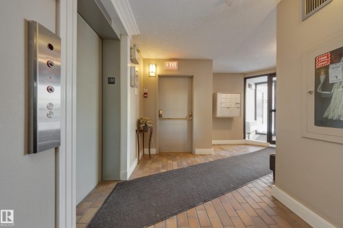 #7 9734 111 St Nw, Edmonton, AB 