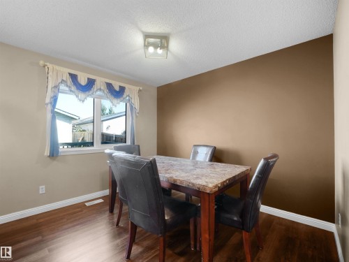 3122 30 Avenue Nw, Edmonton, AB 