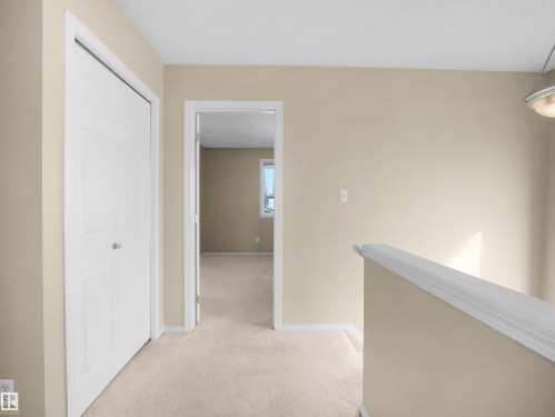 3122 30 Avenue Nw, Edmonton, AB 