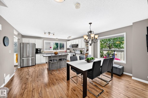 7839 14 Avenue Sw, Edmonton, AB 