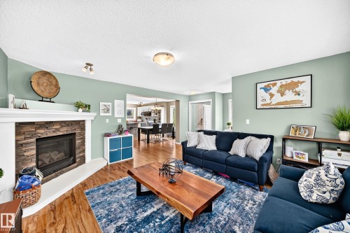 7839 14 Avenue Sw, Edmonton, AB 