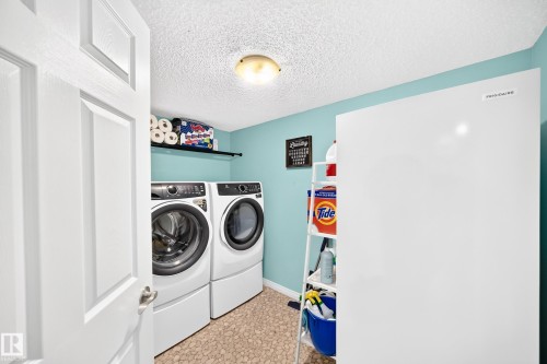 7839 14 Avenue Sw, Edmonton, AB 