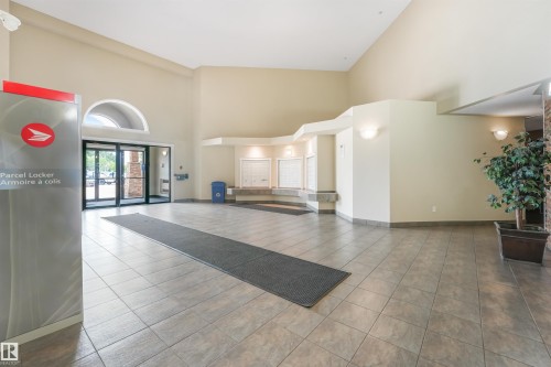 #312 5350 199 St Nw, Edmonton, AB - Indoor Photo Showing Other Room