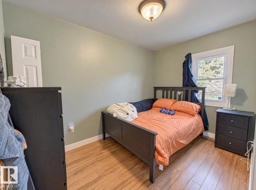 2nd Bedroom - 57511 Rr224, Rural Sturgeon County, AB 