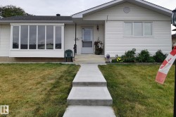 14724 73 Street NW  Edmonton, AB T5C 0V8