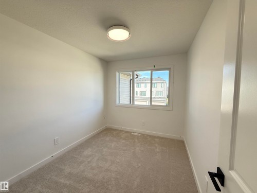 17 Cobblestone Gate, Spruce Grove, AB 