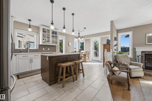 23 Highland Crescent, Sherwood Park, AB 