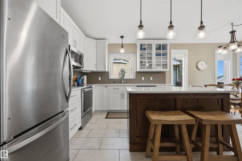 23 Highland Crescent, Sherwood Park, AB 