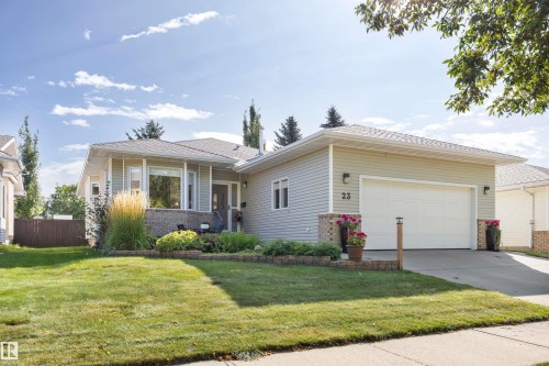23 Highland Crescent, Sherwood Park, AB 