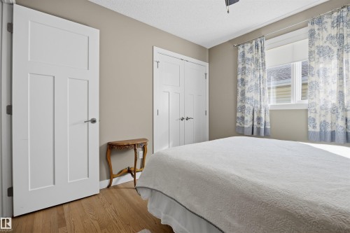 23 Highland Crescent, Sherwood Park, AB 