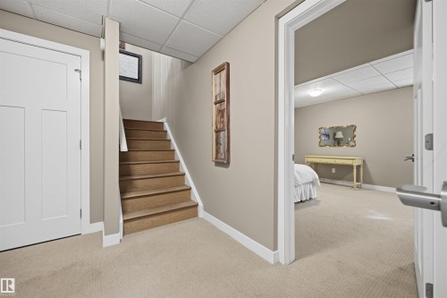 23 Highland Crescent, Sherwood Park, AB 