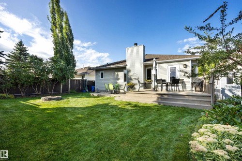 23 Highland Crescent, Sherwood Park, AB 