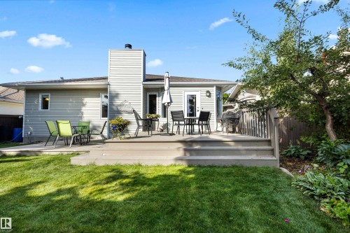 23 Highland Crescent, Sherwood Park, AB 