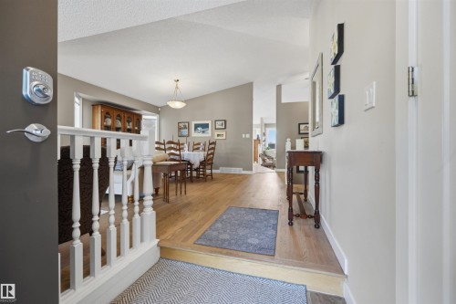 23 Highland Crescent, Sherwood Park, AB 