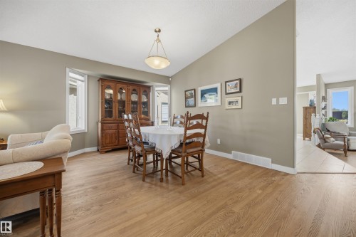 23 Highland Crescent, Sherwood Park, AB 