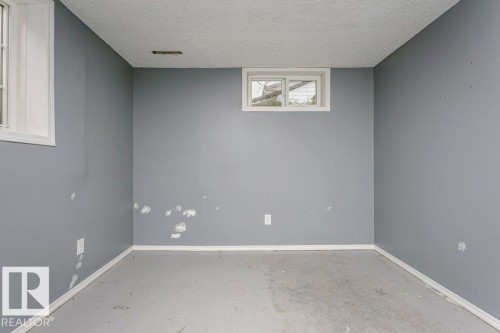 5807 52 Avenue, Redwater, AB 