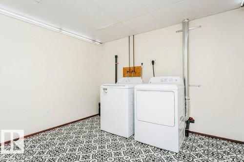 5807 52 Avenue, Redwater, AB 