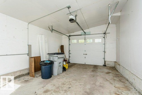 5807 52 Avenue, Redwater, AB 