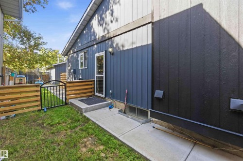 40 Greenwood Drive, Spruce Grove, AB 