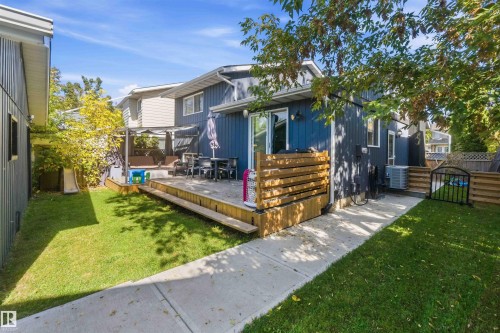 40 Greenwood Drive, Spruce Grove, AB 