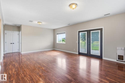 4207 43 Avenue, Beaumont, AB 