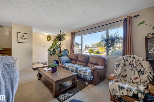 4205 37 Avenue, Leduc, AB 