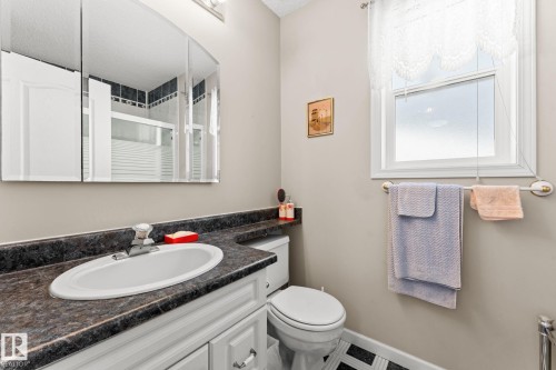 13308 155 Avenue Nw, Edmonton, AB 