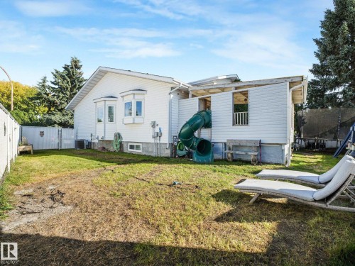 15416 78 Street Nw, Edmonton, AB 