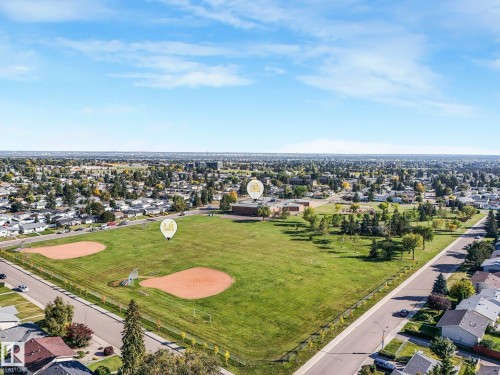 15416 78 Street Nw, Edmonton, AB 