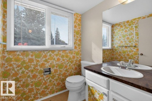 14316 59 Avenue Nw, Edmonton, AB 