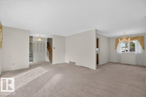 14316 59 Avenue Nw, Edmonton, AB 