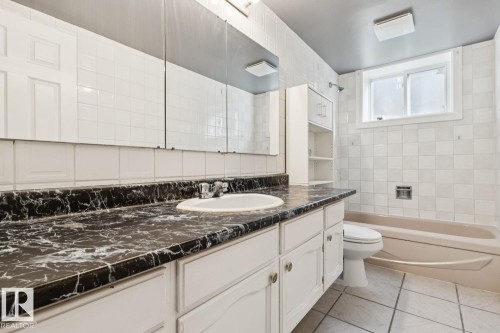 9312 151 Avenue Nw, Edmonton, AB 