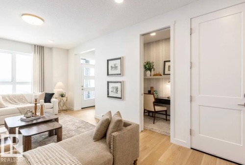 5611 Parc Reunis Way, Beaumont, AB - Indoor Photo Showing Living Room