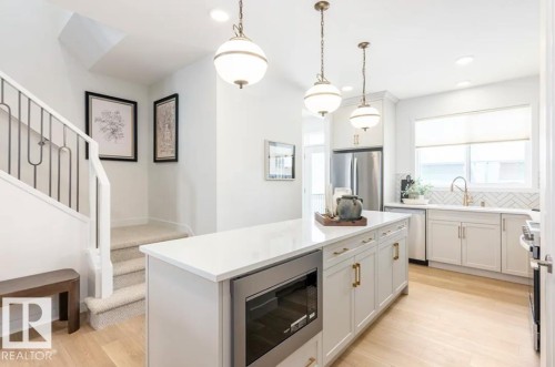5611 Parc Reunis Way, Beaumont, AB - Indoor Photo Showing Kitchen With Upgraded Kitchen