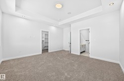 Tray ceiling with recessed lighting - 