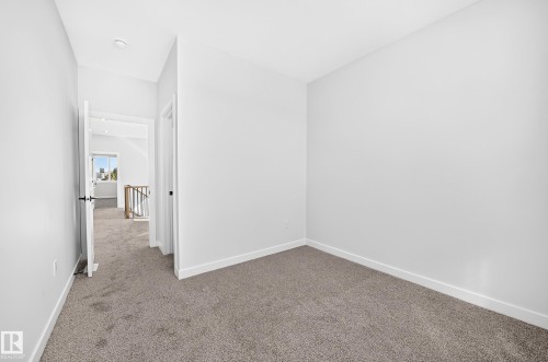Neutral wall finishes - 9 Tilia Place, Spruce Grove, AB 