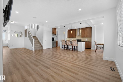 1023 South Creek Wynd, Stony Plain, AB 