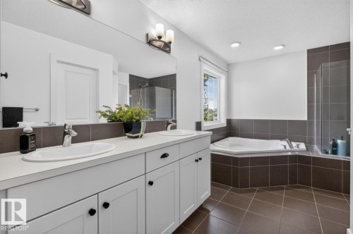 84 Aldridge Crescent, Sherwood Park, AB 