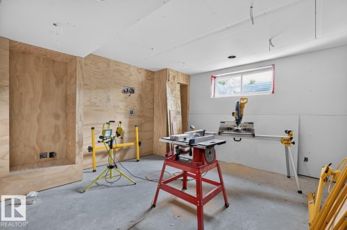 84 Aldridge Crescent, Sherwood Park, AB 