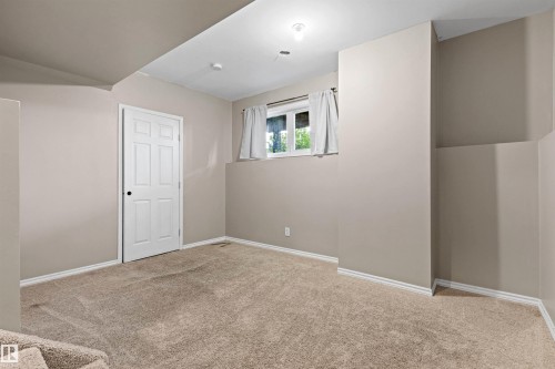 #30 9904 101 Av, Morinville, AB 