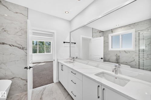 19 Teakwood Terrace, Spruce Grove, AB 