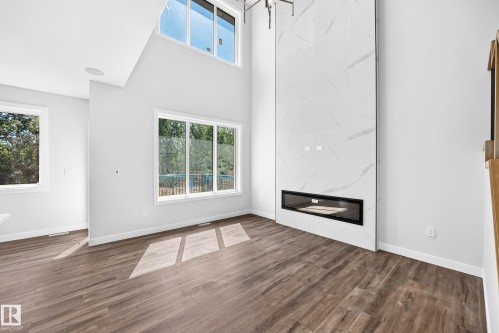 19 Teakwood Terrace, Spruce Grove, AB 