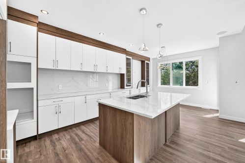 19 Teakwood Terrace, Spruce Grove, AB 