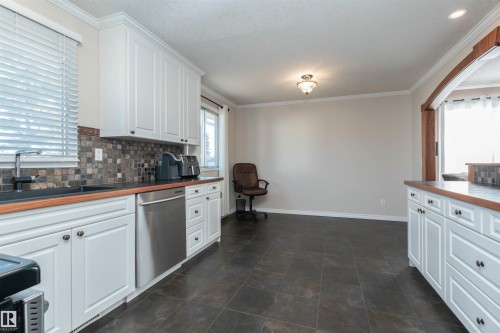 4406 50A Avenue, Beaumont, AB 