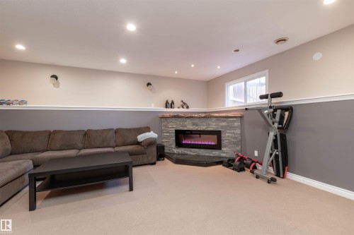 4406 50A Avenue, Beaumont, AB 