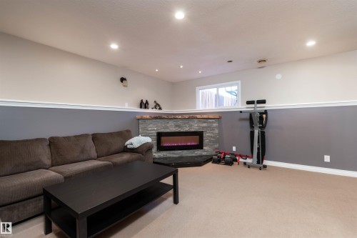 4406 50A Avenue, Beaumont, AB 